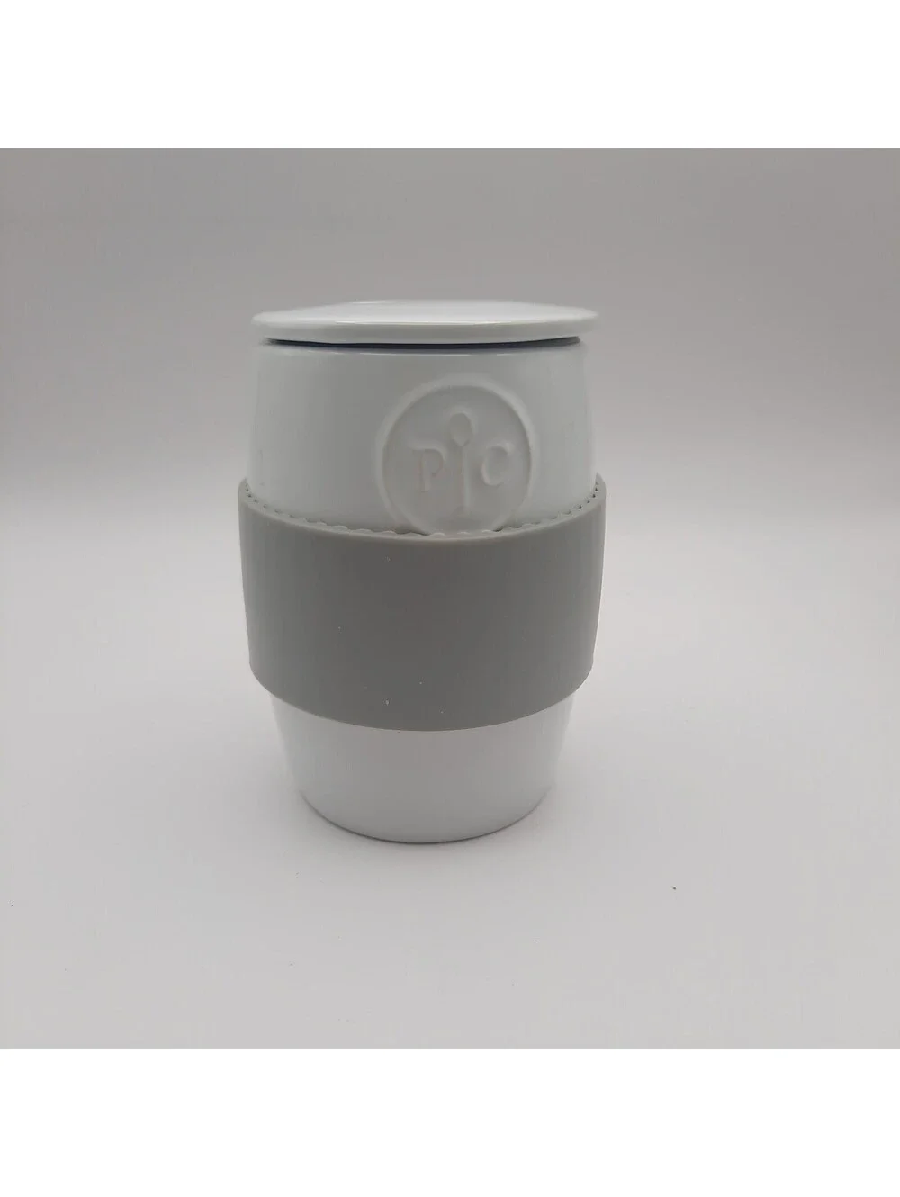 Pampered Chef Ceramic Egg Cooker Scrambled, Poached, Oatmeal, Microwave